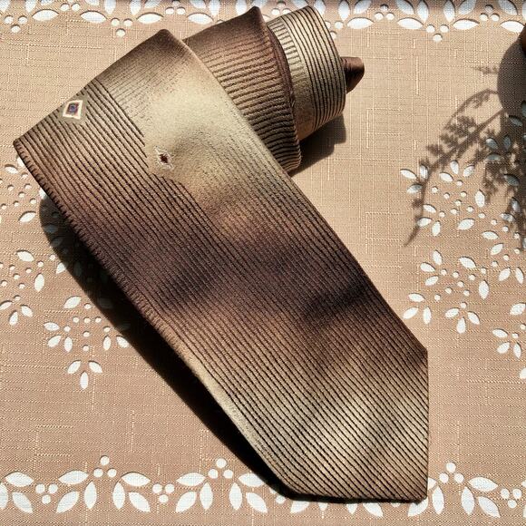 Town Craft Brown & Tan Diamond Print Necktie - Picture 1 of 7